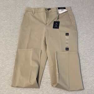 Jos A Bank tailored fit chino size 32x30. Brand new